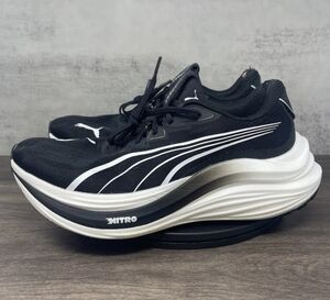 Puma Magmax Nitro Men's 9.5 Black and White Athletic Shoes with Dynamic Design